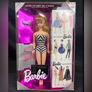 NIB Original 1959 Barbie Doll 35th Anniversary Special Edition 1993 Mattel